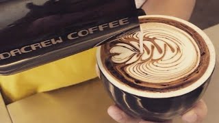 The Most Satysfying Cappuccino Latte Art 2017 [upl. by Maro]