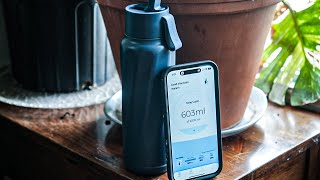 The water Bottle that tracks your hydration level  WaterH smart bottle [upl. by Cerelly93]