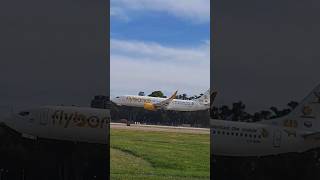 Flybondi Boeing B737800 flybobdi argentina boeing buenosaires aviation [upl. by Erasme]