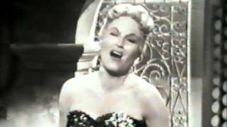 Dorothy Kirsten sings quotSummertimequot from Porgy and Bess [upl. by Aihsena]