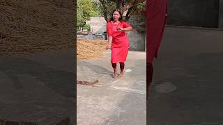 Kehu dheke nahi let det me  bhojpuri song newsong dance reels [upl. by Dnomra]