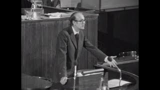 Valéry Giscard dEstaing annonce le changement dheure en 1973 [upl. by Roseann]