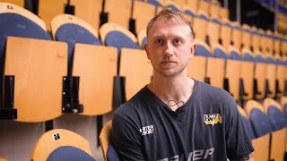 HVTV träffar Olle Alsing inför HV71Örebro [upl. by Drucill]