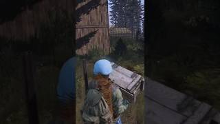 DayZ carrying a wooden crate 🥱 dayzpvp dayzstandalone dayzgameplay [upl. by Meneau]