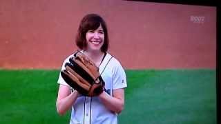 Carrie quotwhano ballquot Brownstein throwing out the first pitch before the Seattle Mariners 59 game [upl. by Masry390]