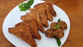 Crispy Bread Samosa  Chicken Cutlet  Roti Goreng Samosa Begedil Ayam  💯 Tasty [upl. by Mellette]