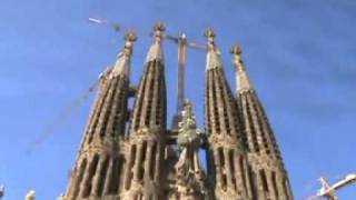 La Sagrada Familia [upl. by Auqinehs]