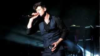 Robin Thicke  The Sweetest Love Live In Hawaii 01262013 [upl. by Helas]