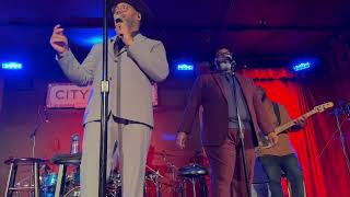 Eric Roberson  Dealing  LIVE  Atlanta City Winery  2024 [upl. by Florentia]