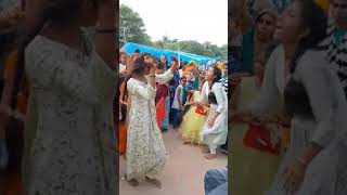 Ambe movie le chal rodi Road Languriya dance song shortvideo sorts [upl. by Eimme]