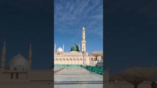 Madina shareef ki khubsurat azan  azan short [upl. by Yenar240]