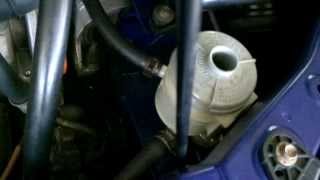 Honda HRV Power steering fluid change Honda CRV HRV Sport Civic etc [upl. by Abercromby44]