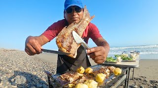 COCINANDO la CORVINA a la PARRILLA con su CHIMICHURRI en la Playa [upl. by Nosnirb]