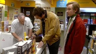 Its Hotter Than The Sun  Apple Pie Standoff  Im Alan Partridge  BBC [upl. by Haorbed250]