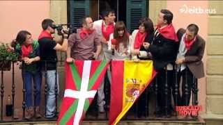 Vaya Semanita  Los Sanfermines con la familia de Valladolid [upl. by Asoral820]