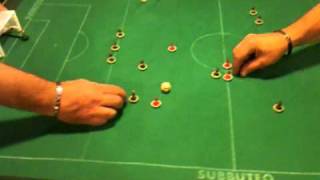 Dimostrazione di Subbuteo tra il Campione dItalia e il Campione del Mondo [upl. by Trude776]