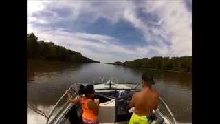 Timelapse Boat trip down the Illinois River Morris IL 9272014 [upl. by Ppilihp442]