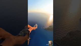 😰Paraglider Switches Sandals MidAir from Another Paraglider in an Incredible Stuntquot [upl. by Budge772]