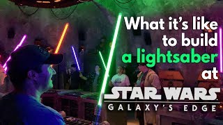 Savis Workshop Lightsaber Building at Star Wars Galaxys Edge  Complete Show  4K [upl. by Pogah16]