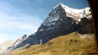 Zugfahrt von der Kleinen Scheidegg nach Grindelwald [upl. by Mairym]