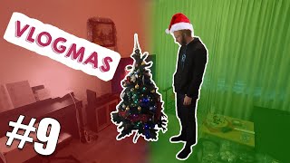 DE KERSTBOOM  Vlogmas 9 [upl. by Airbmak311]