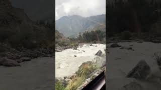 A VIEW OF THE SACRED INCA RIVER IN THE SACRED VALLEY PERU WHILE RIDING THE INCA RAIL [upl. by Olcott]