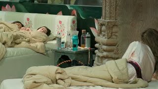 Chahat Ko Ho Rahi Hai Razat Ke Sath Relationship Ko Lekar Fikar Chahat Upset BB 18 Live [upl. by Wills598]