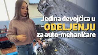 Jedina devojčica u odeljenju za automehaničare [upl. by Akaenahs]