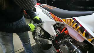 KTM 300 EXC 1st Service [upl. by Harimas]