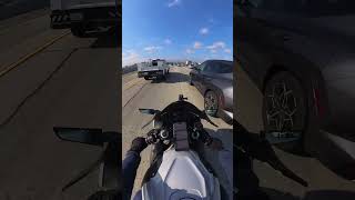 California freeway lane split motorcycle s1000rr s1krr freeway lanesplitter lanesplitting [upl. by Tillinger]