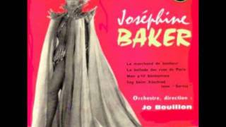 Joséphine Baker singing quotMon ptit bonhommequot 1959 [upl. by Ahsiyt62]