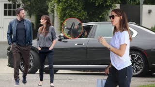 Jennifer Garner visits exhusband in a home amid Jennifer Lopez divorce rumors [upl. by Hans]