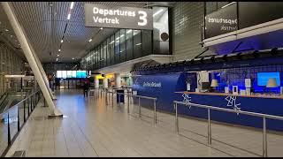 Vertrekhal 3  Schiphol [upl. by Ahsratan]