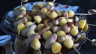 Recette des brochettes de boudins blancs aux pommes flambées [upl. by Rosati]