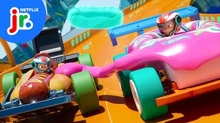 Hot Wheels Fastest Foodie FaceOff 🍩🌭 Hot Wheels Lets Race  Netflix Jr [upl. by Ymmat495]