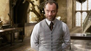 Fantastic Beasts The Crimes of Grindelwald  quotDistinctly Dumbledorequot Featurette [upl. by Starlin]