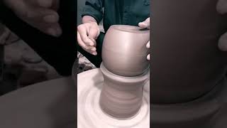 How to use stone for burnishing clay pots viral viralshorts shorts shortsfeed pottery [upl. by Hyacintha]