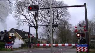 Spoorwegovergang Haaksbergen  Dutch railroad crossing [upl. by Aillicsirp]