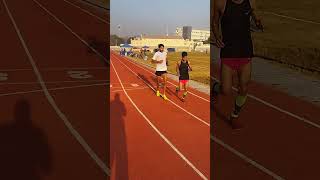 Track and field work 400×20111\112 Rest 1minutes running army motivation runrun [upl. by Afton]