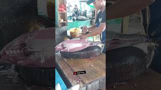 Peeling fresh tuna skin shorts fyp mukbang tuna delicious viralshorts seafood fishcutting [upl. by Nyledaj]