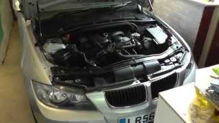 BMW E90 Inlet Intake Camshaft Sensor Remove amp Replace E91 E92 E93 20062011 [upl. by Yrrehc]