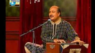 dekh kar tujhko main live  film  mehman  singer  ghulam abbaas [upl. by Pillihpnhoj]