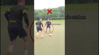 So verbesserst du dein Tackling in der Verteidigung🔥 fussball [upl. by Ernesta]