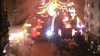 🎆Vienna New Years Eve  fireworks  Stephansplatz  Graben [upl. by Eddy566]