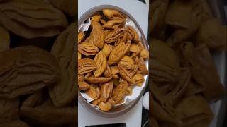 चाय खारी कैसे बनाएं बस 5 मिनट teasnacks khari fan attamungdalsnacks shorts youtubeshorts [upl. by Gnouh]