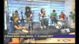 Boys N Root  Ngaku Ngaku Metro Tv 811 Show [upl. by Otrepur]