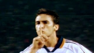 El Clásico en que Raúl hizo callar al Camp Nou Temporada 19992000 [upl. by Allmon]