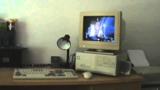 Le bruit d’un PC de 1993 au démarrage 🖥 [upl. by Anahpos373]