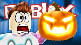 Roblox  Trick or Treat in Hallowsville  EVIL MURDERER PUMPKINS [upl. by Rhetta]