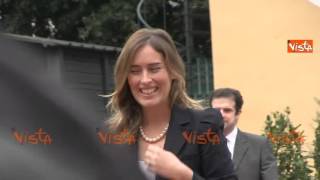 BOSCHI ALLA LUISS SI INTRATTIENE CON PAOLA SEVERINO E POI FUGGE DAI GIORNALISTI [upl. by Ammeg293]